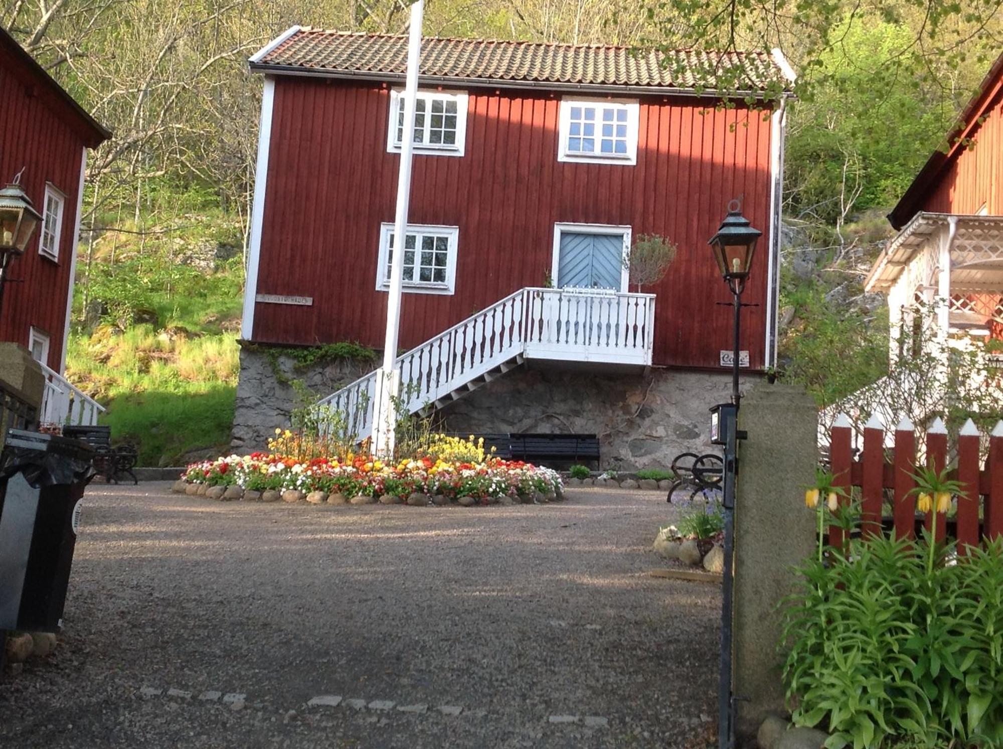 Villa Brunstorpsgard Braenneriet à Huskvarna Extérieur photo