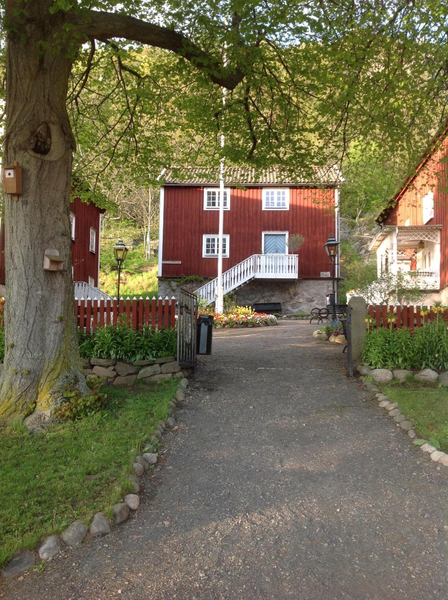 Villa Brunstorpsgard Braenneriet à Huskvarna Extérieur photo